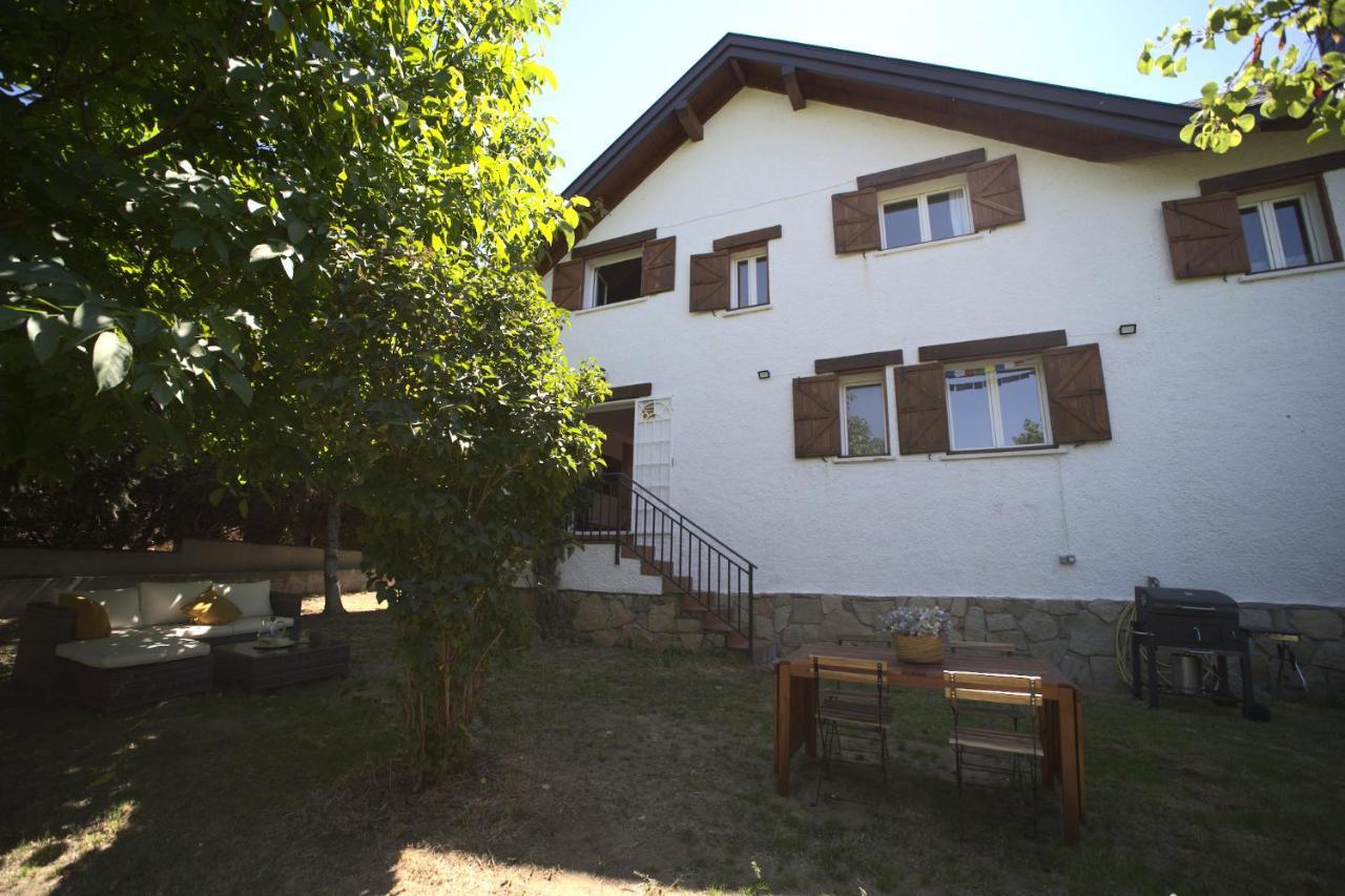 Casa Con Jardin, 4 Habitaciones Y Mucho Encanto En Cercedilla Exterior photo