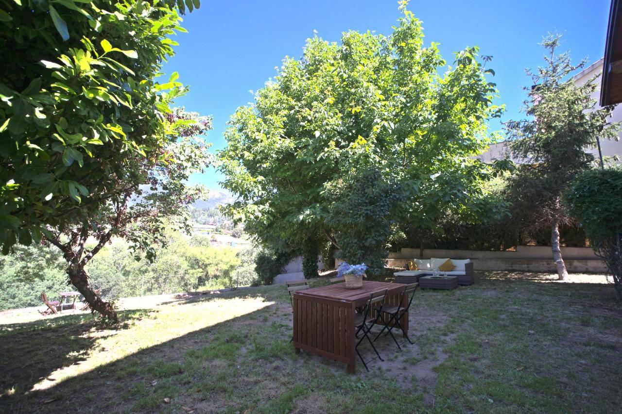 Casa Con Jardin, 4 Habitaciones Y Mucho Encanto En Cercedilla Exterior photo
